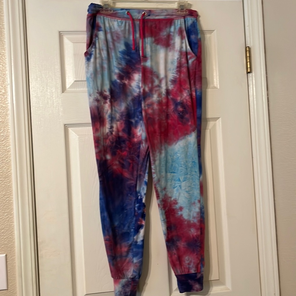 DEREK HEART TIEDYE JOGGERS SIZE M